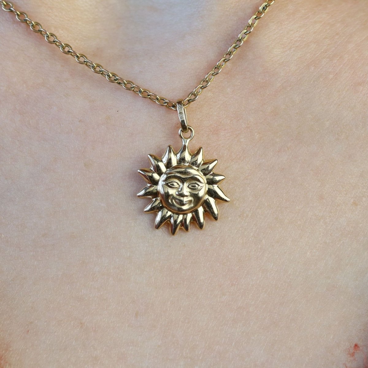 Yellow Gold Sun Charm-photo-2