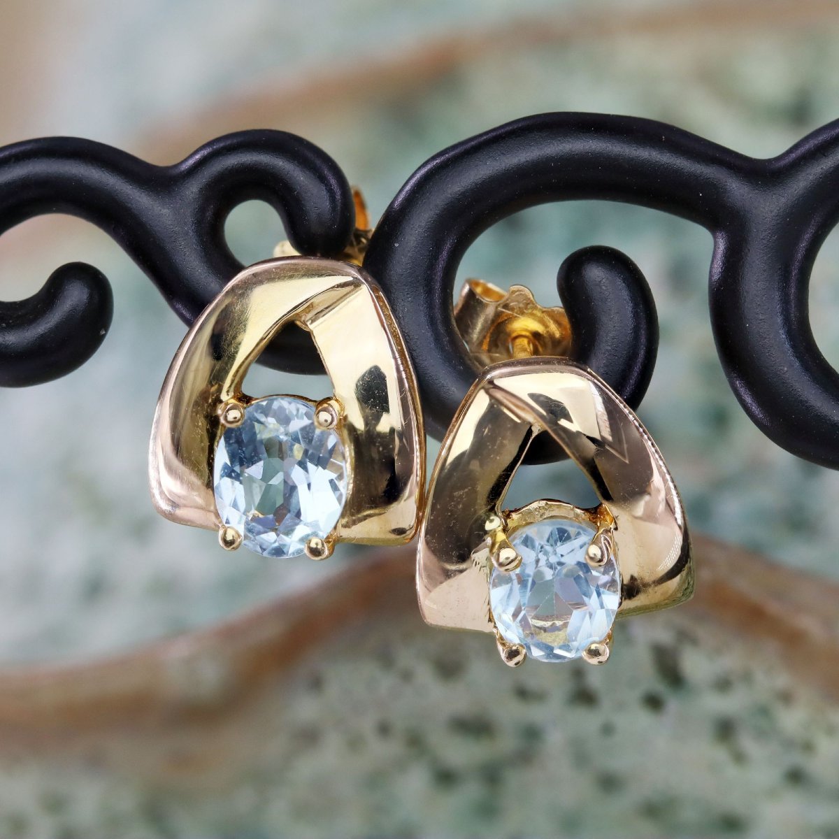 Yellow Gold Aquamarine Stud Earrings-photo-3