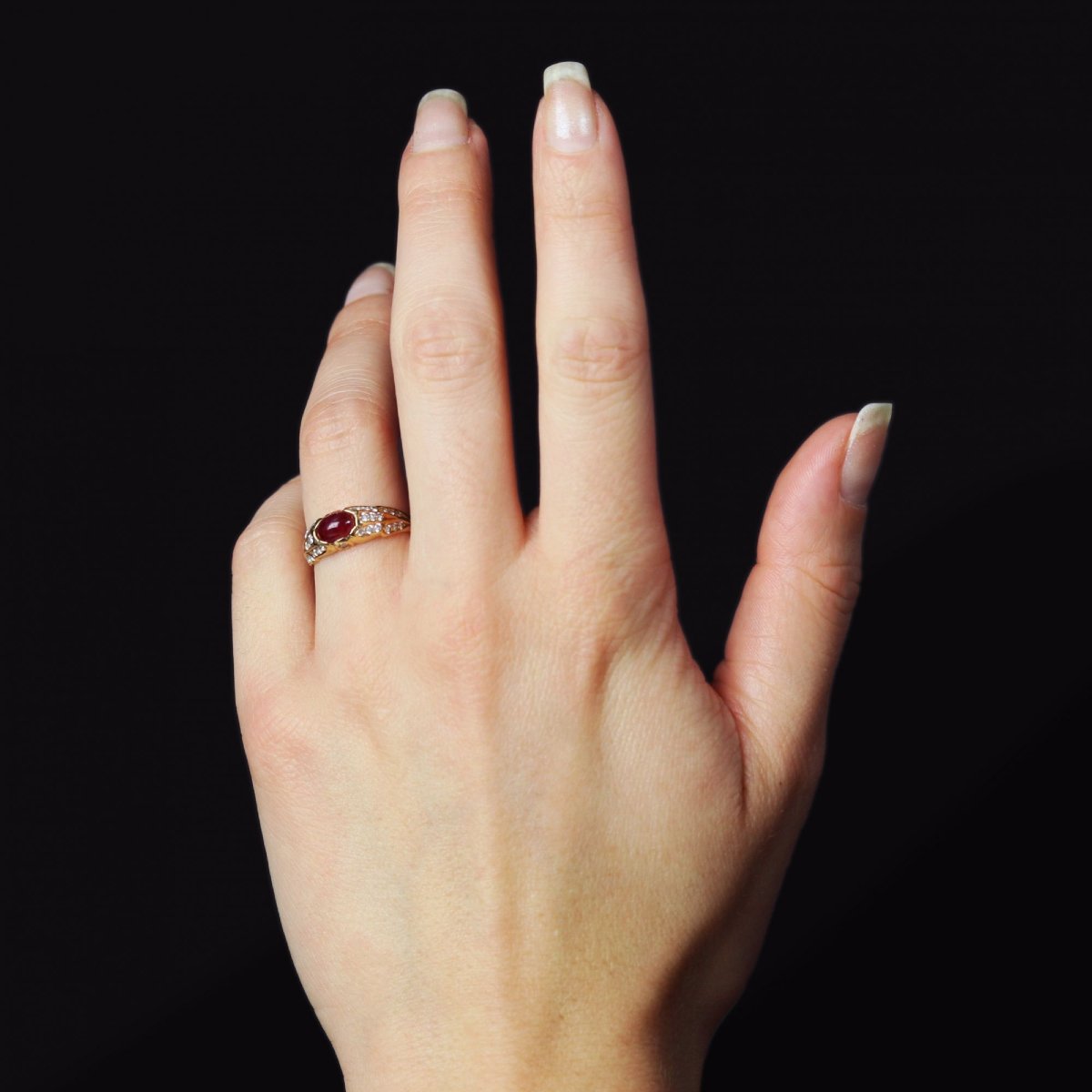 Bague jonc rubis cabochon et diamants-photo-4