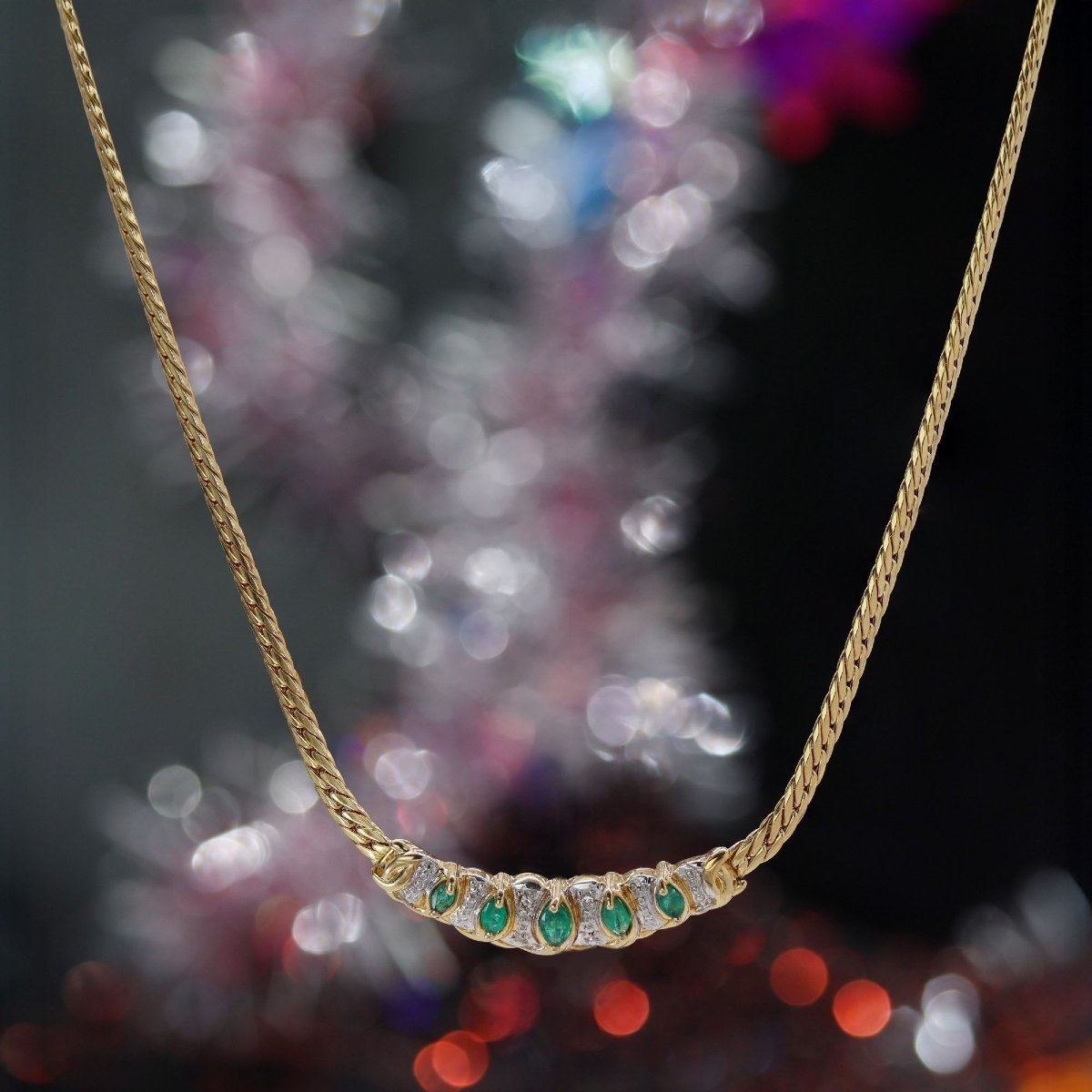 Emerald And Diamond Necklace In Yellow Gold.-photo-3