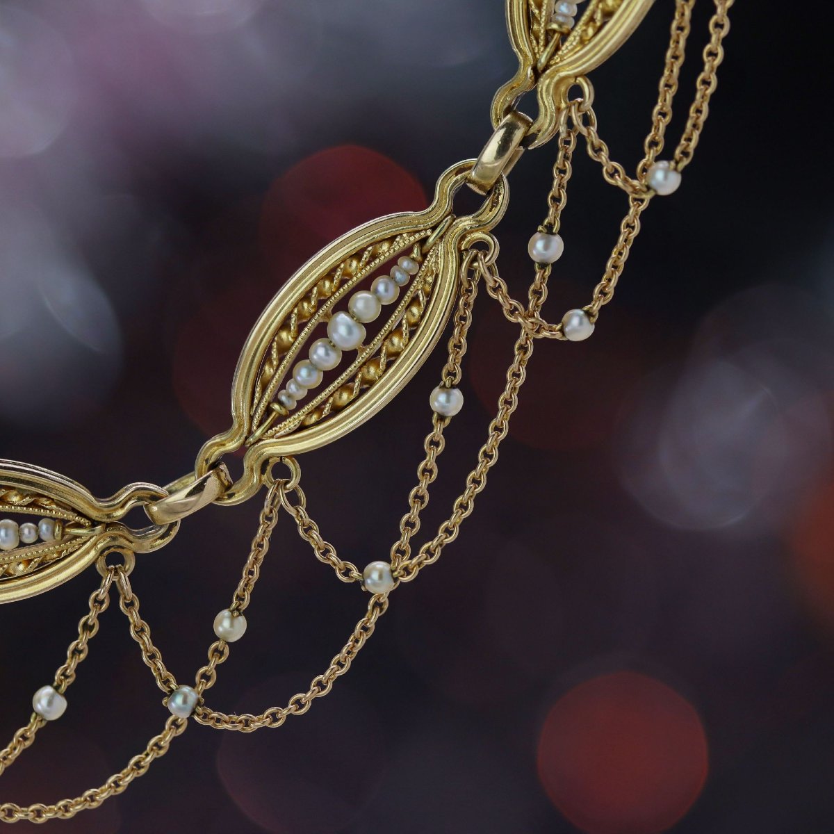 Antique Necklace Of Fine Yellow Gold Pearls In Drapery-photo-6