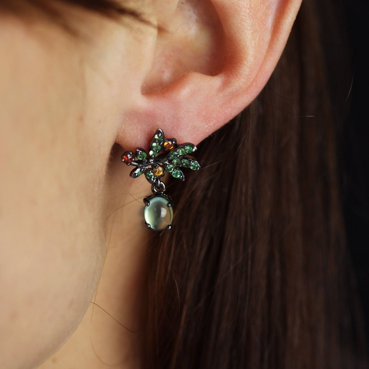 Boucles d'oreilles grenats préhnites sur argent noirci-photo-2