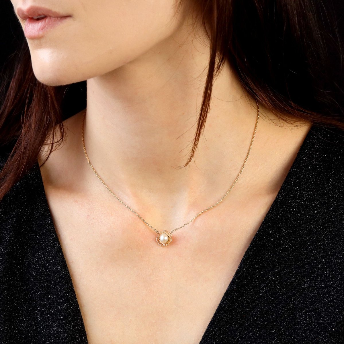 Chain And Its Pearl Motif-photo-2