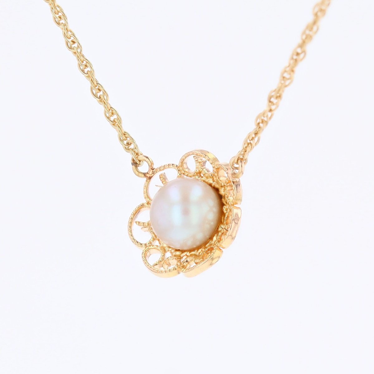 Chain And Its Pearl Motif-photo-3