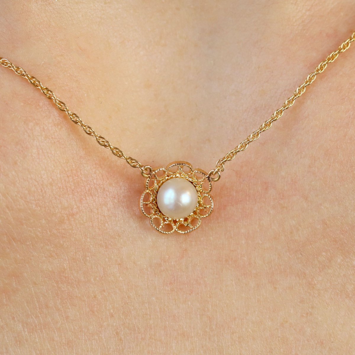 Chain And Its Pearl Motif-photo-5