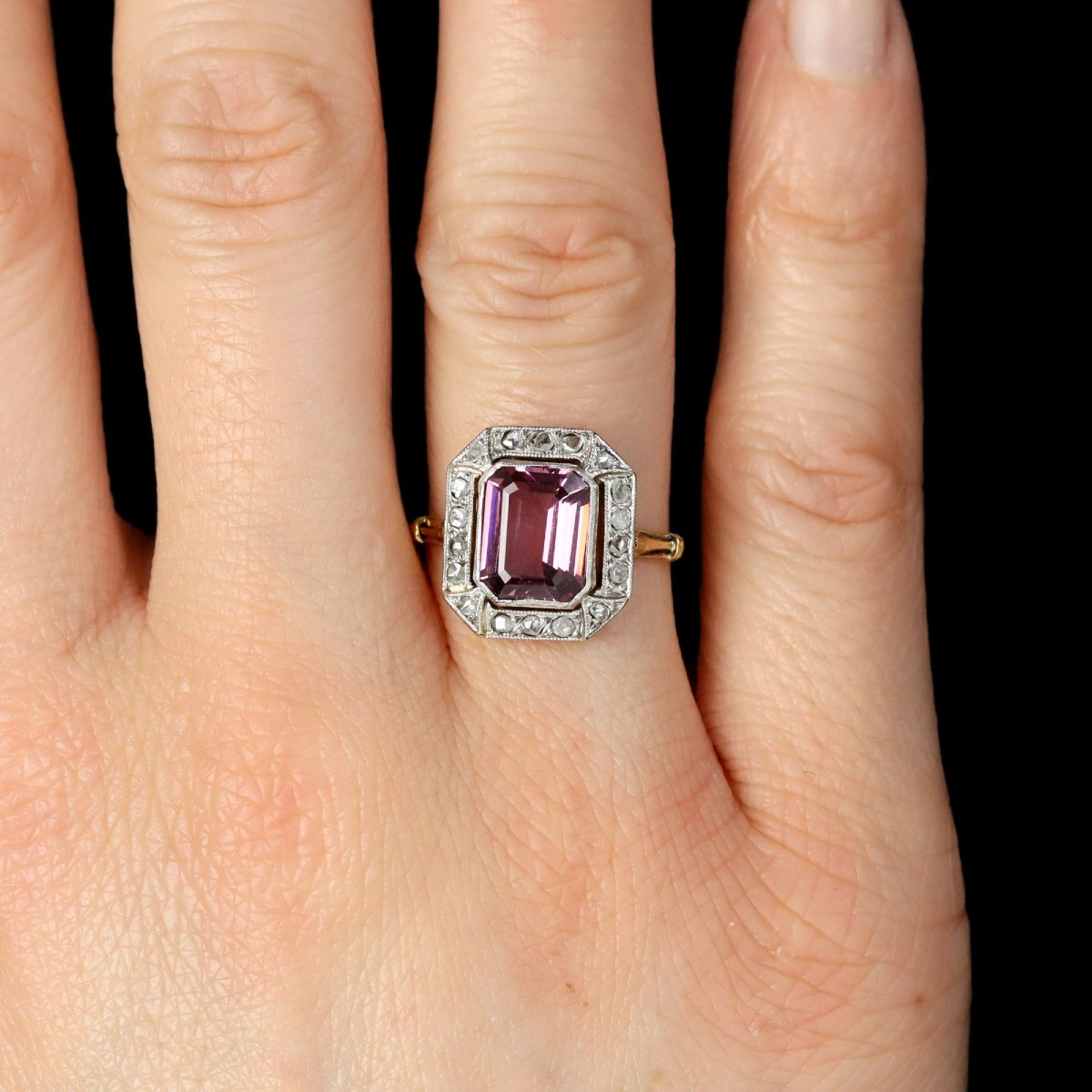 Art Deco Pink Spinel And Diamond Ring-photo-2