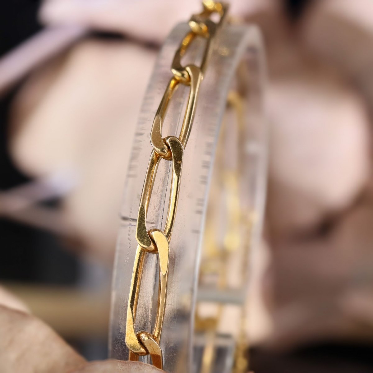 Rose Gold Bracelet With Rectangular Links-photo-3