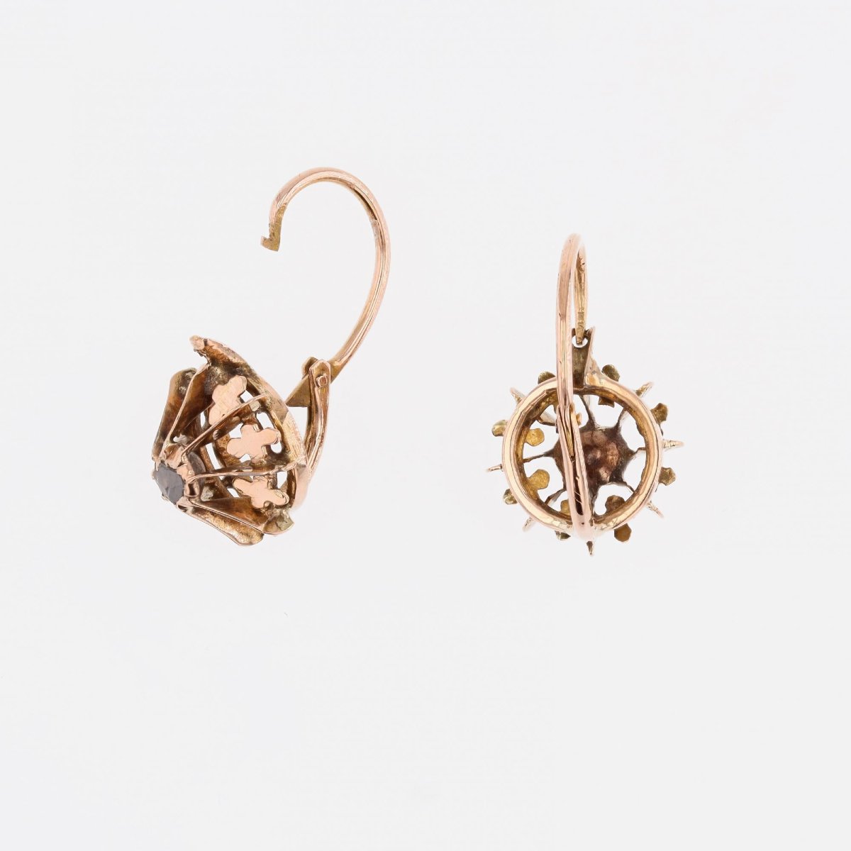 Dormeuses anciennes fleurs de lys et diamants taillés en rose cognac-photo-5