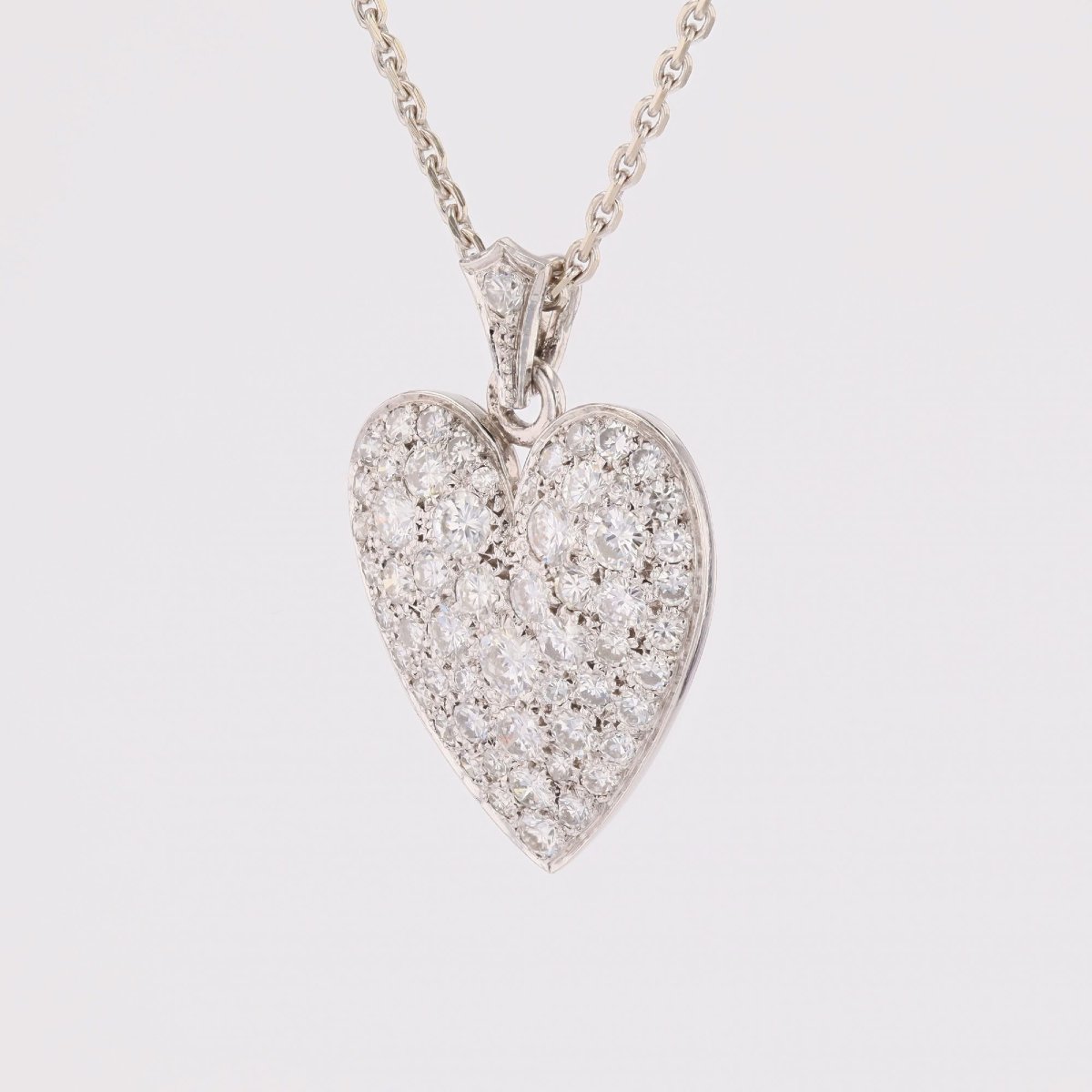 Diamond Heart Pendant And White Gold Chain-photo-1