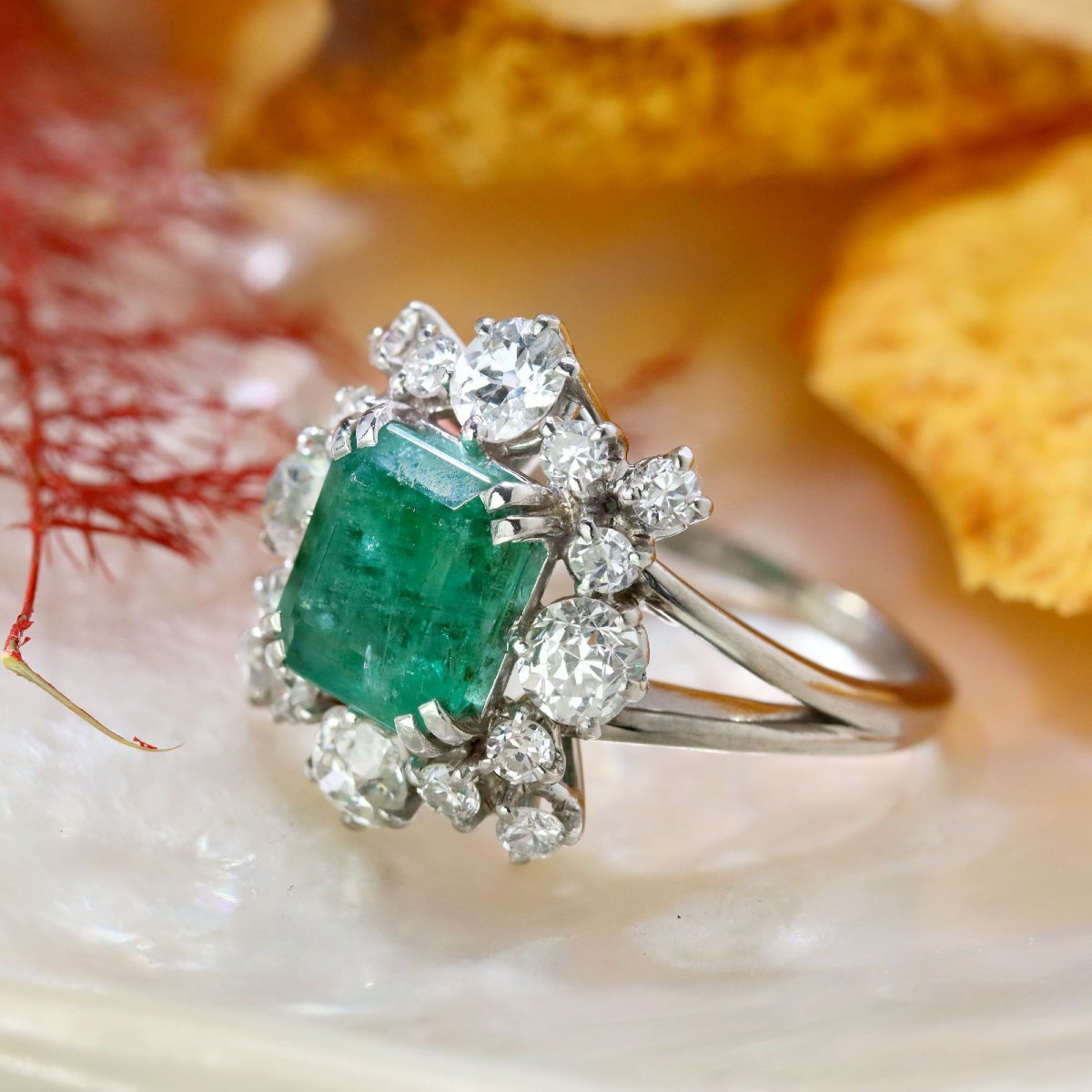 Vintage Emerald And Diamond Ring In White Gold-photo-4
