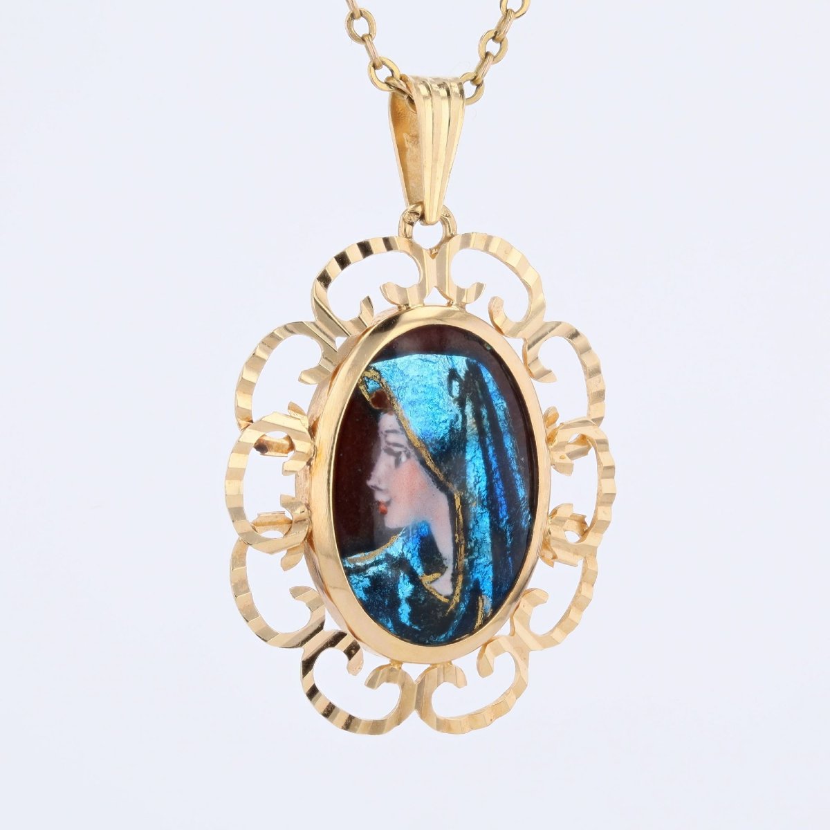 Limoges Enamel Pendant In Yellow Gold-photo-4