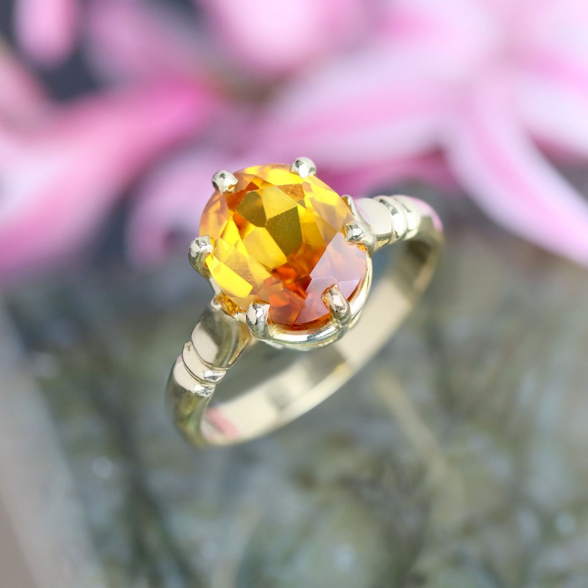 Yellow Gold Solitaire Citrine Ring-photo-2