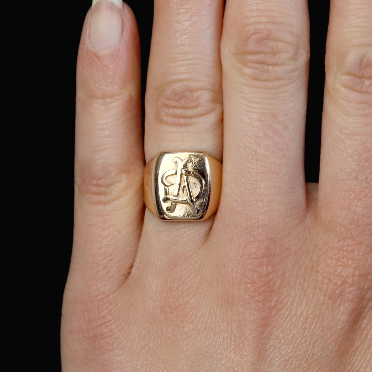 Chevalière or rose initiales AD-photo-3