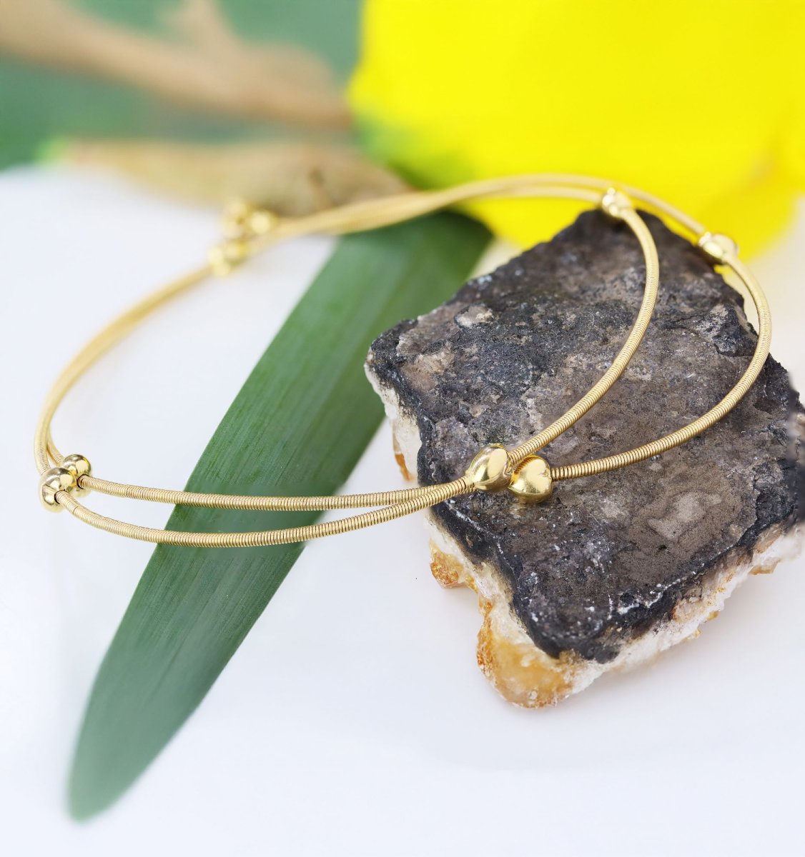 Yellow Gold Cable Necklace With Small Gold Hearts-photo-3