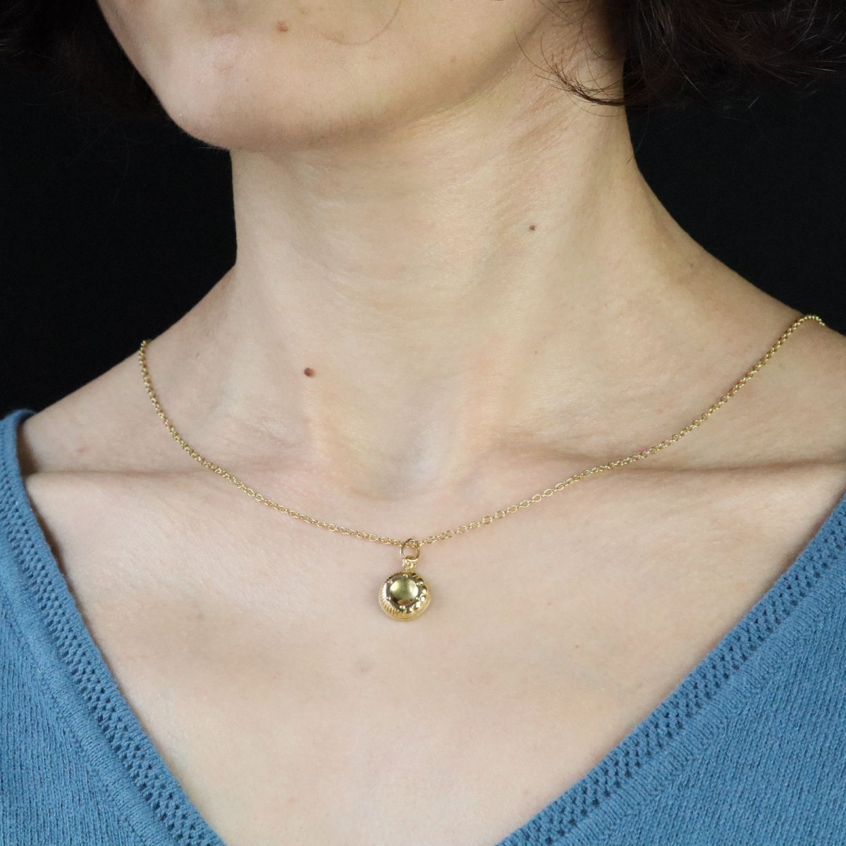 Tastevin Pendant In Yellow Gold-photo-2