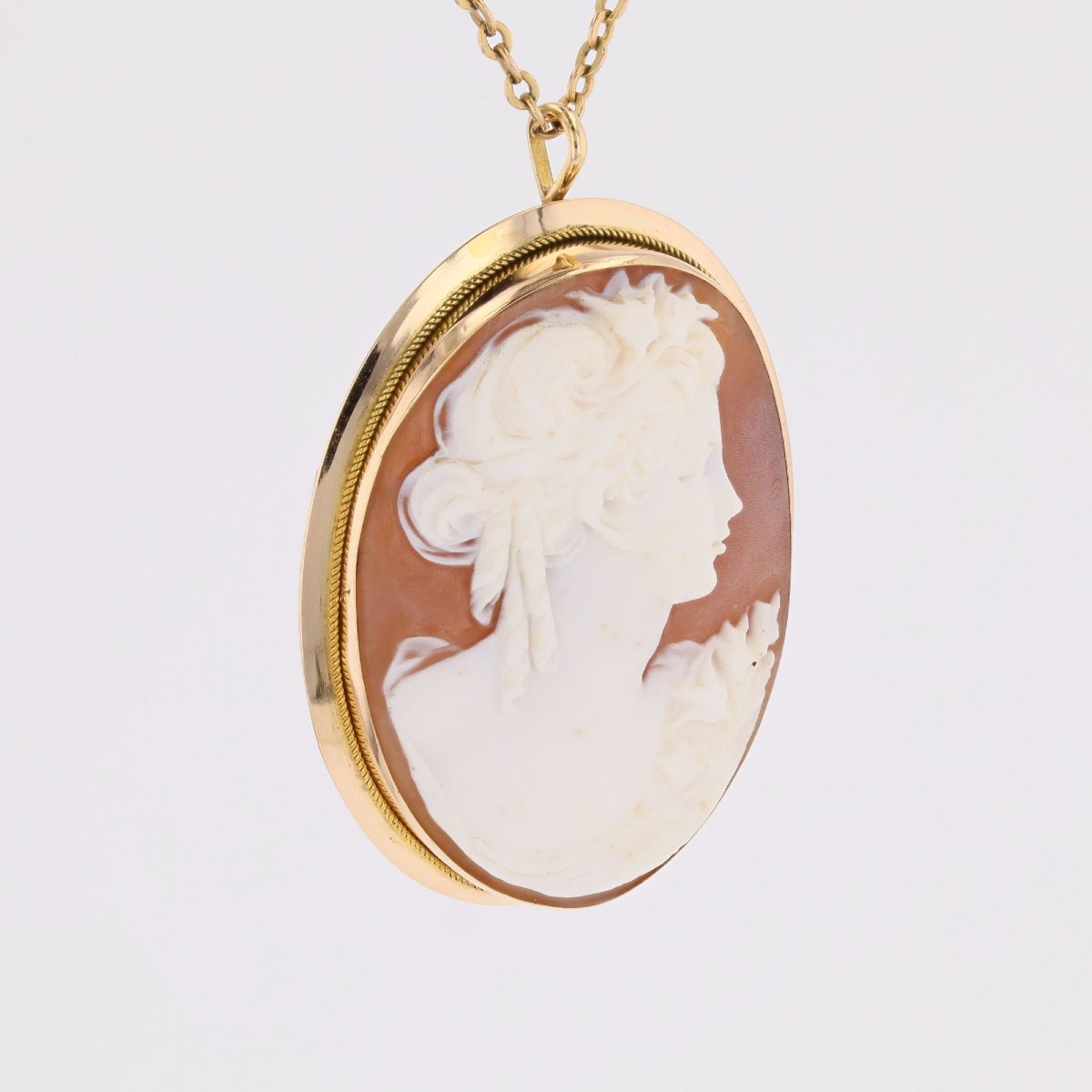 Yellow Gold Cameo Brooch Pendant-photo-2