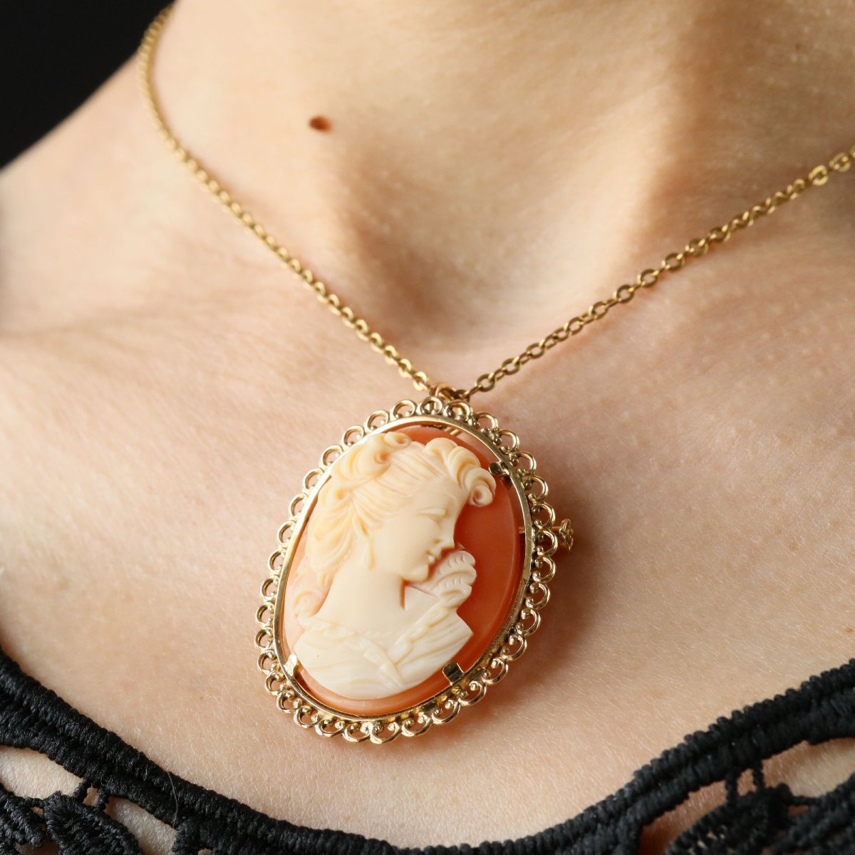 Broche pendentif camée or jaune vintage-photo-3