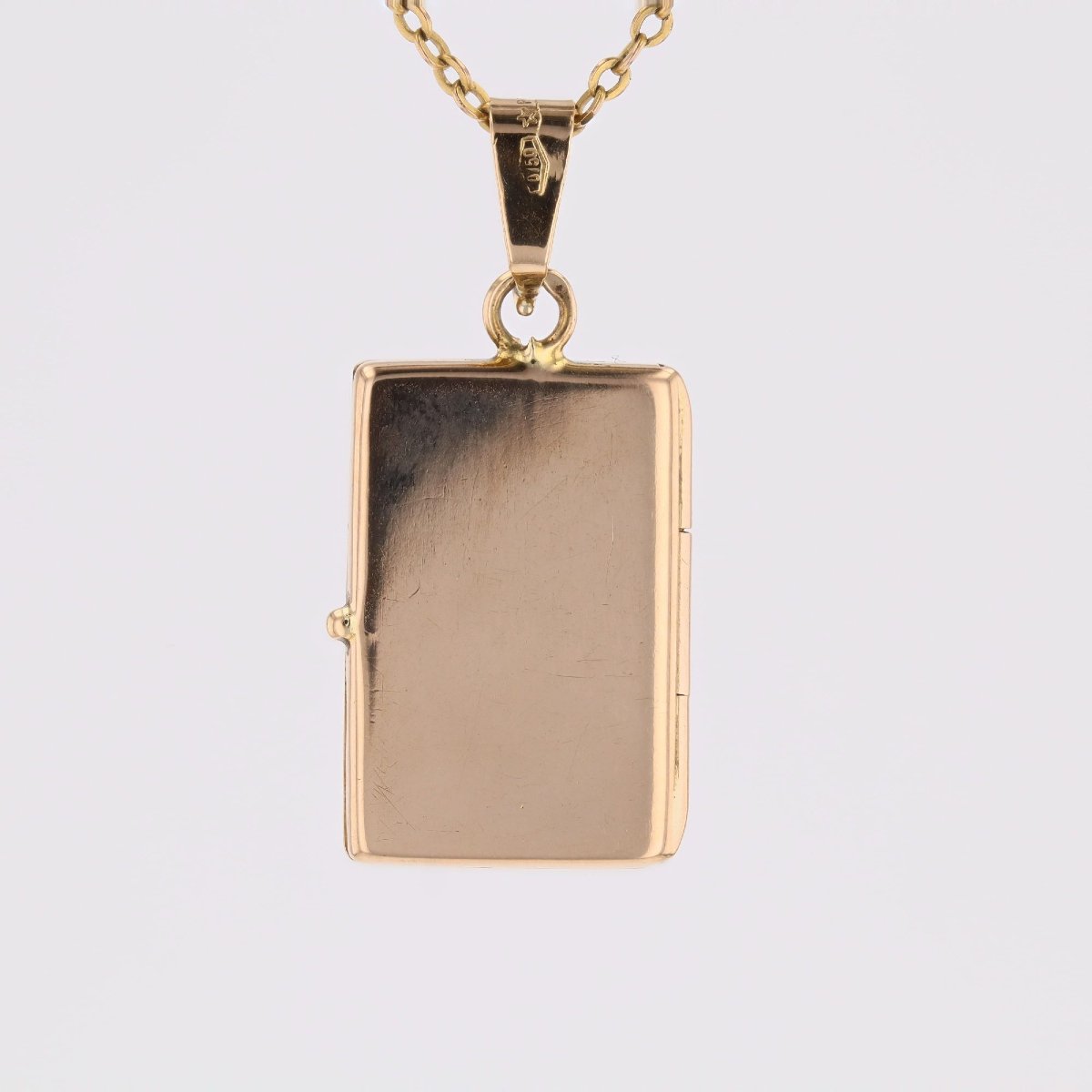 Médaillon rectangulaire or jaune ciselé-photo-6