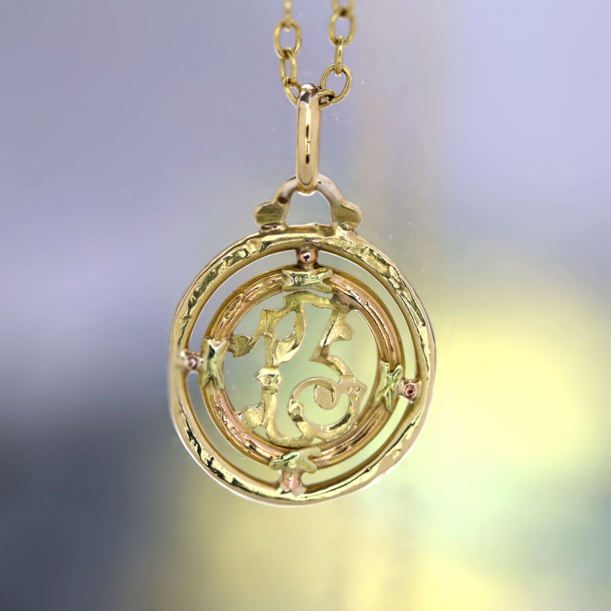 Pendentif ancien or chiffre 13-photo-3