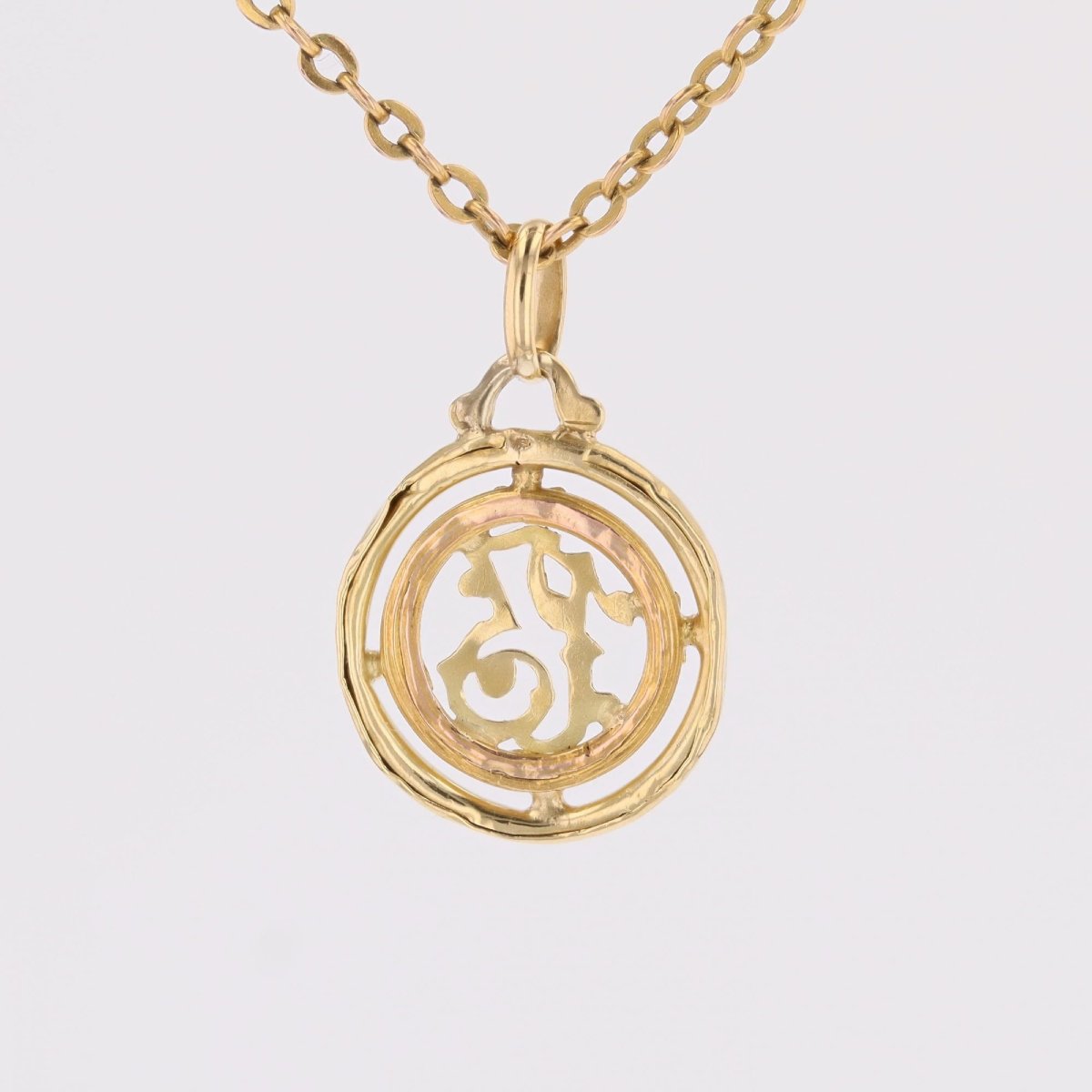 Pendentif ancien or chiffre 13-photo-3