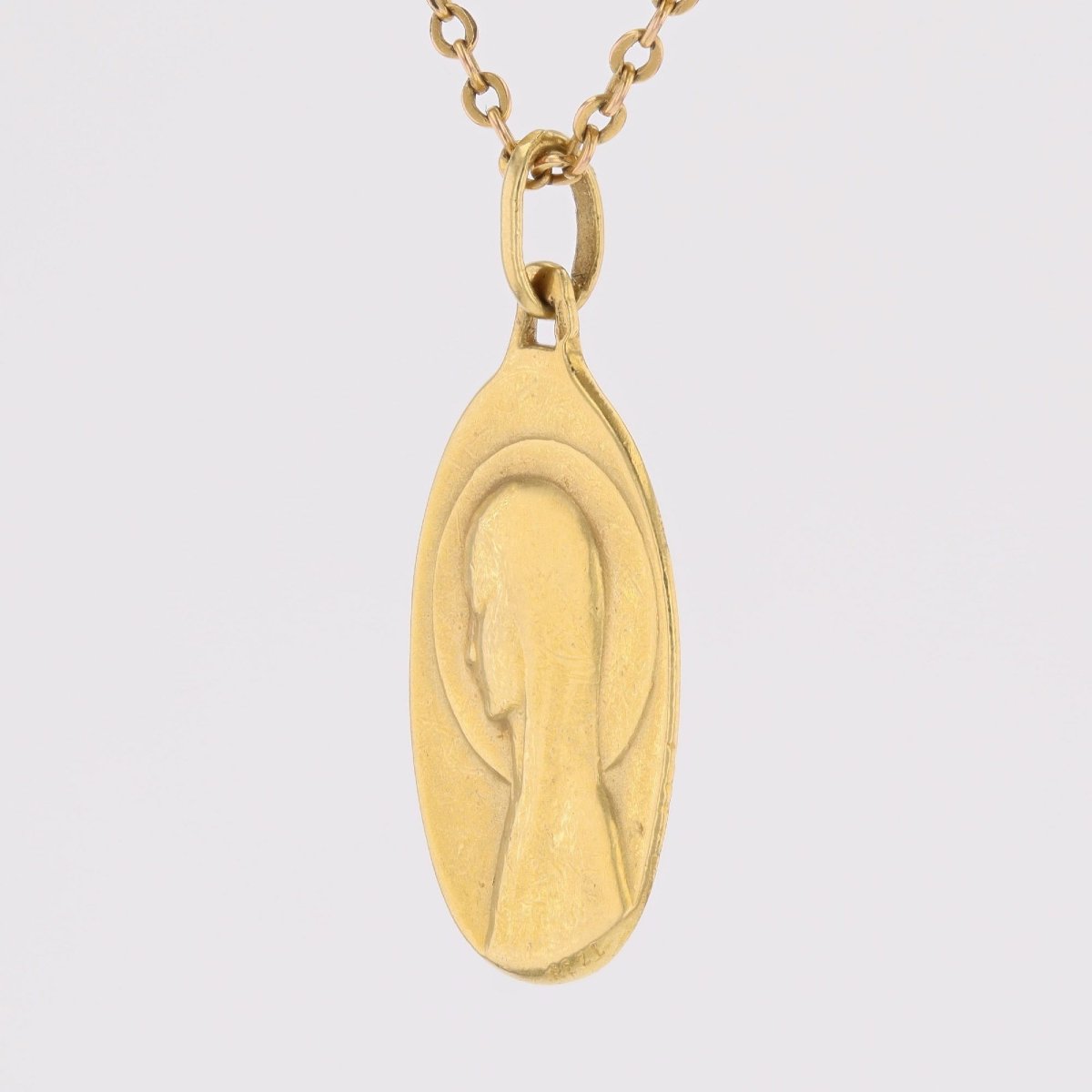 Oval Medal Virgin Mary, Yellow Gold-photo-4