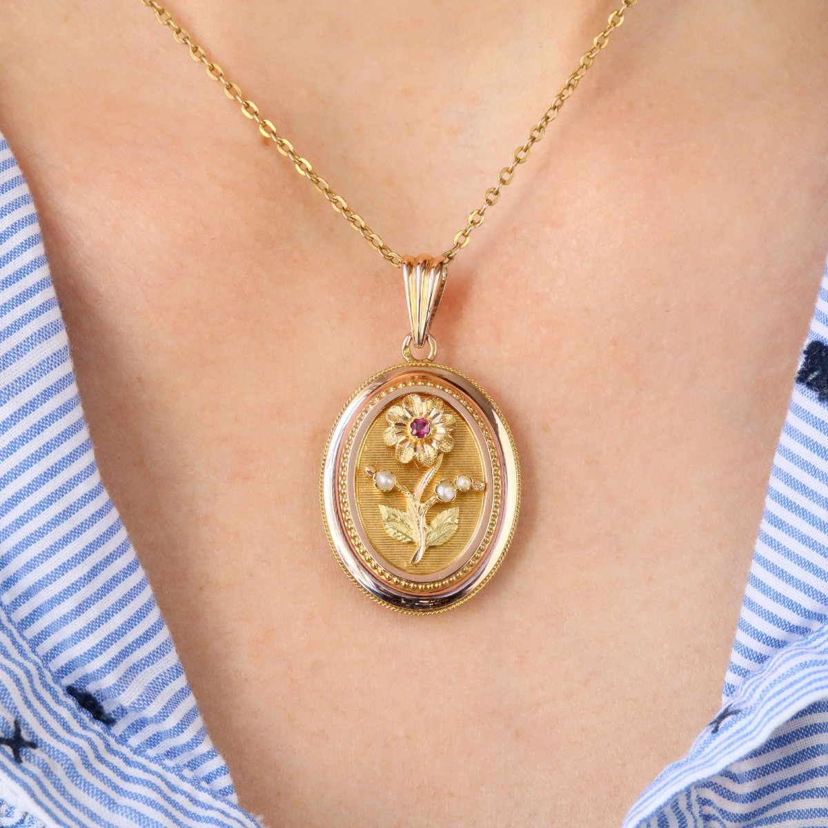 Antique Pansy Flower Medallion With Fine Pearls And Rubies-photo-3