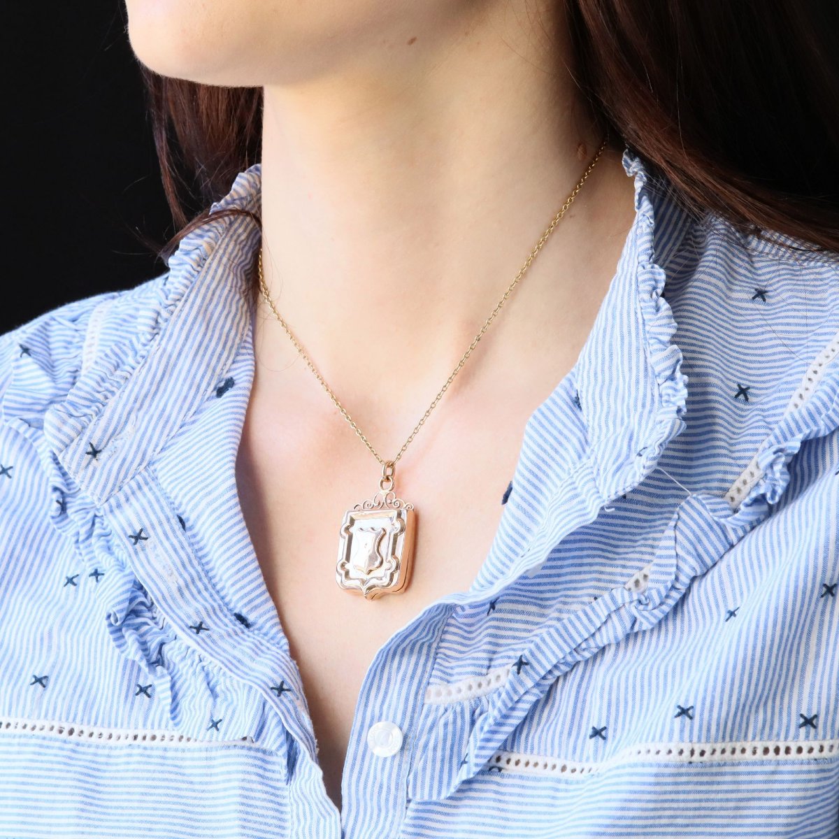 Antique Medallion With Rose Gold Escutcheon-photo-2