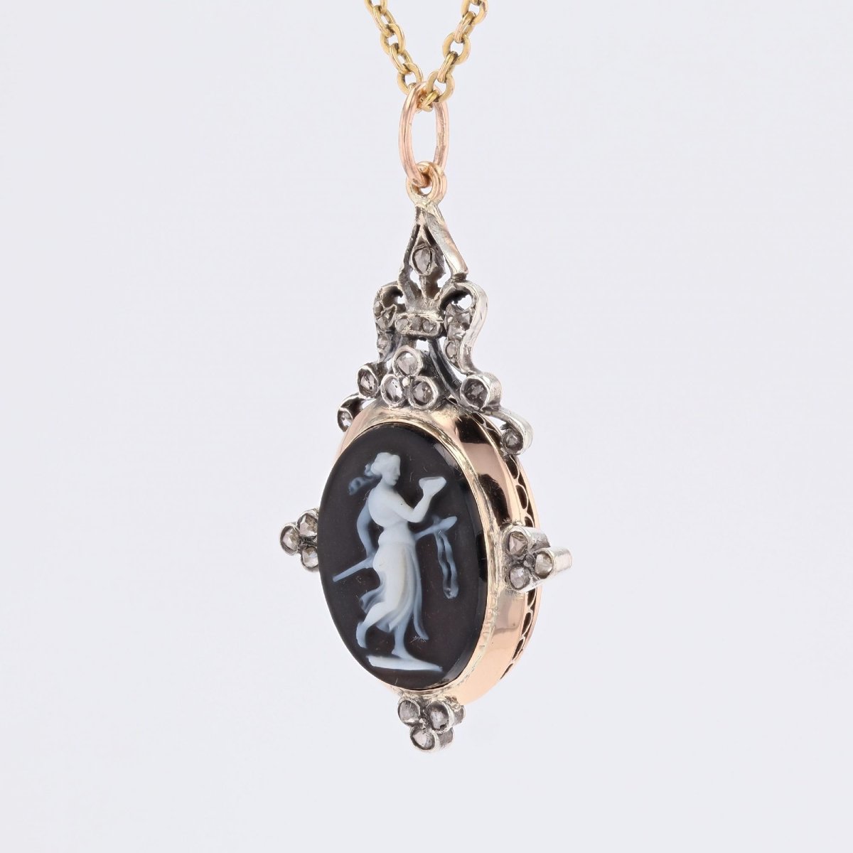 Pendentif ancien camée et diamants taillés en rose-photo-4