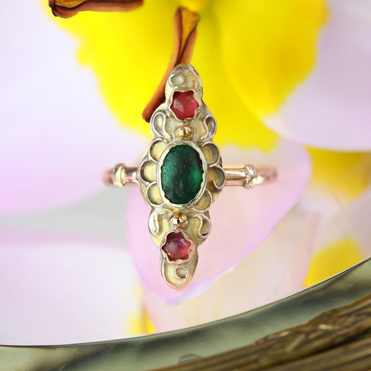 Antique Gold And Colored Glass Marquise Ring-photo-3