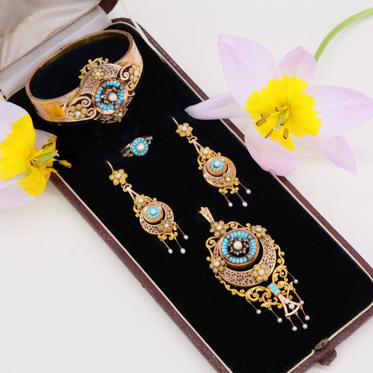 Antique Turquoise, Pearls And Diamonds Set-photo-3