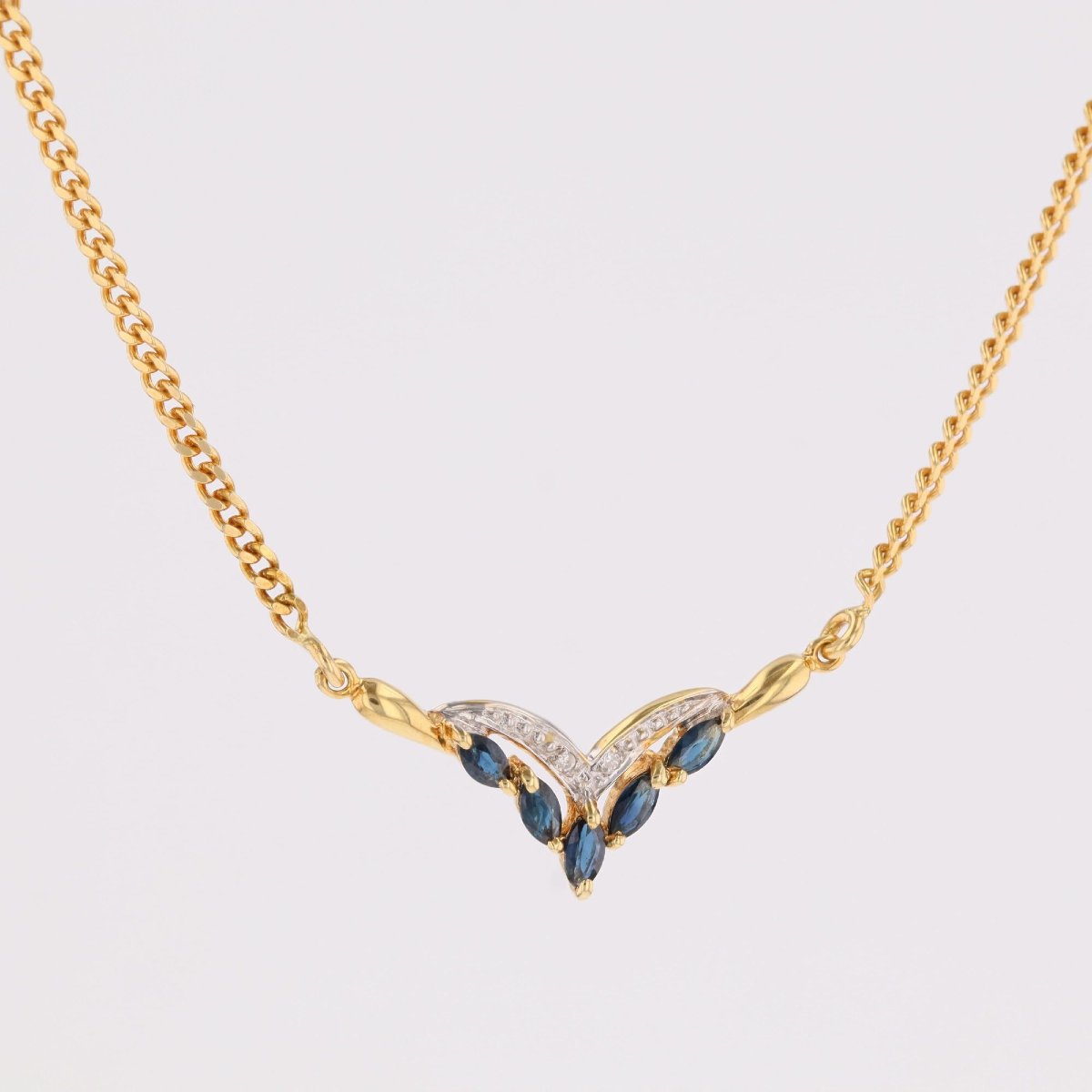 Yellow Gold Sapphire And Diamond Necklace-photo-4