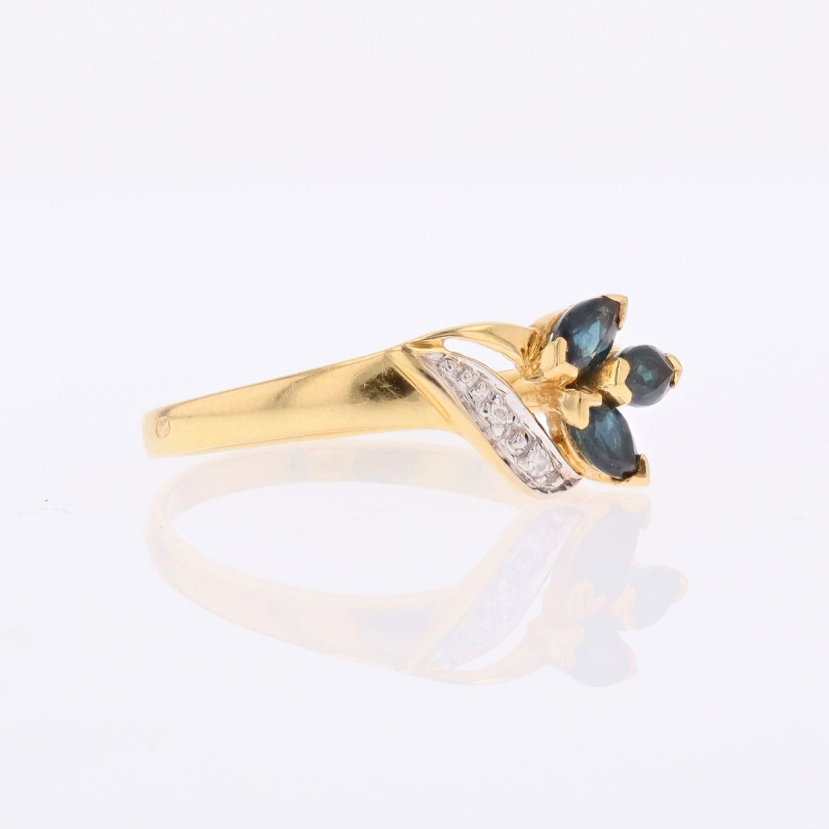 Bague or jaune saphirs navette diamants-photo-1