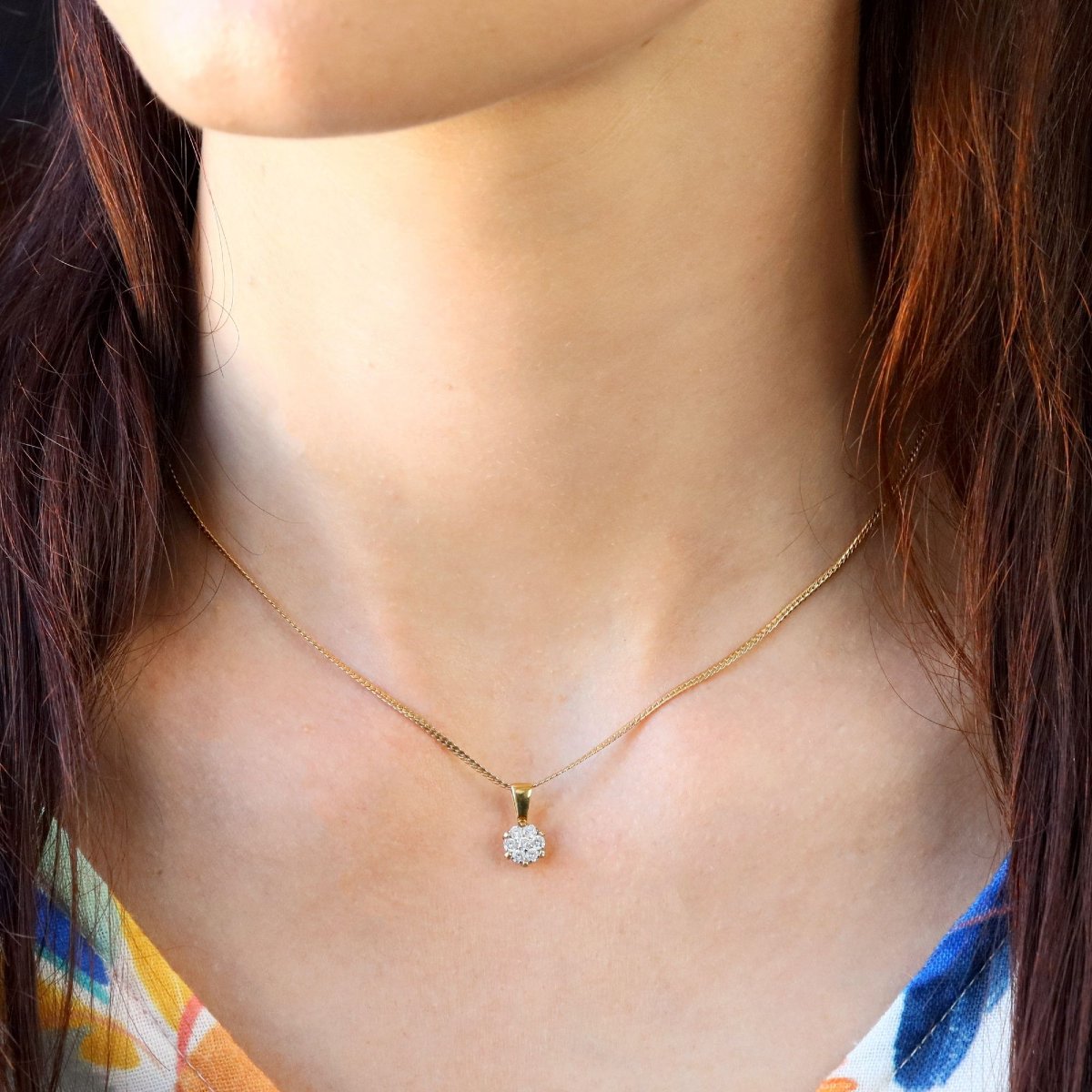 Diamond Flower Pendant With Yellow Gold Flat Chain-photo-2