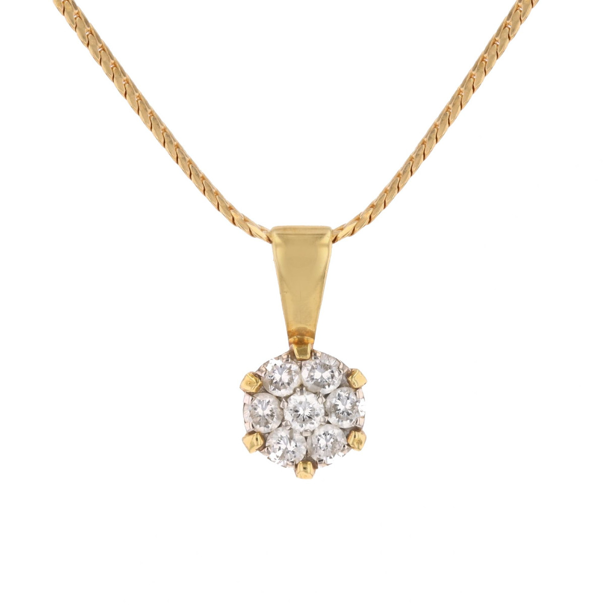 Diamond Flower Pendant With Yellow Gold Flat Chain