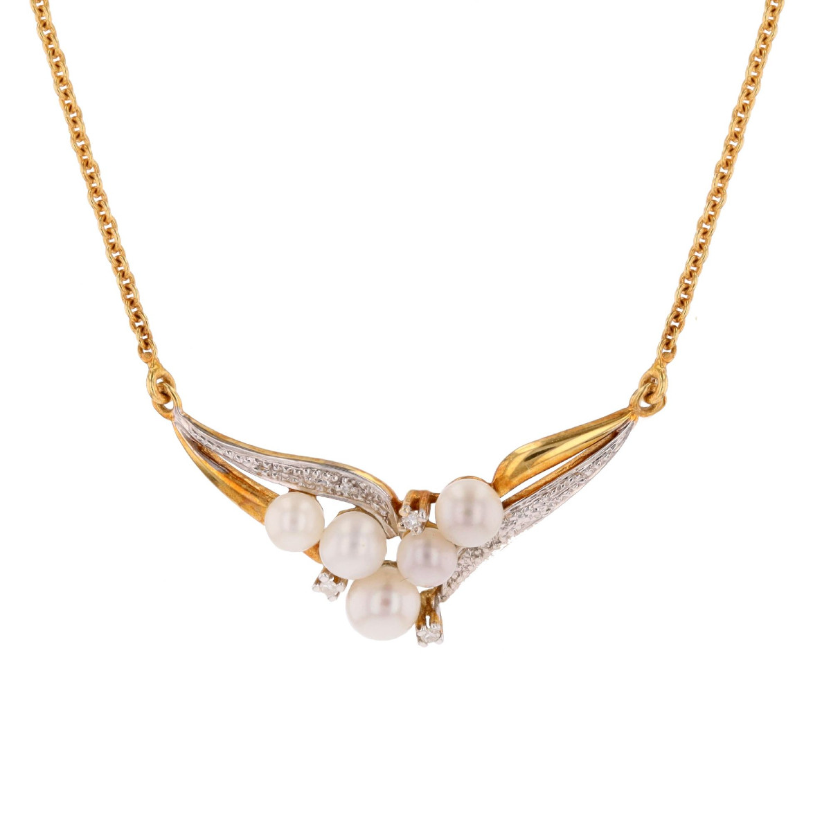 Two Gold Diamonds And Cultured Pearls Necklace
