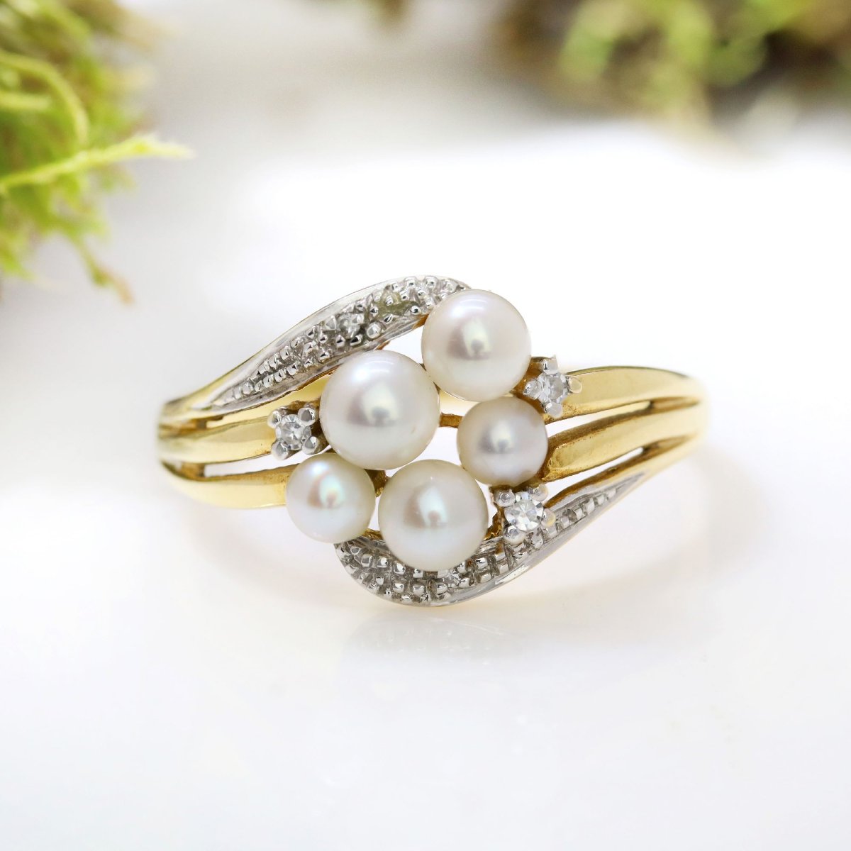 Two Gold Diamonds And Cultured Pearls Ring-photo-3