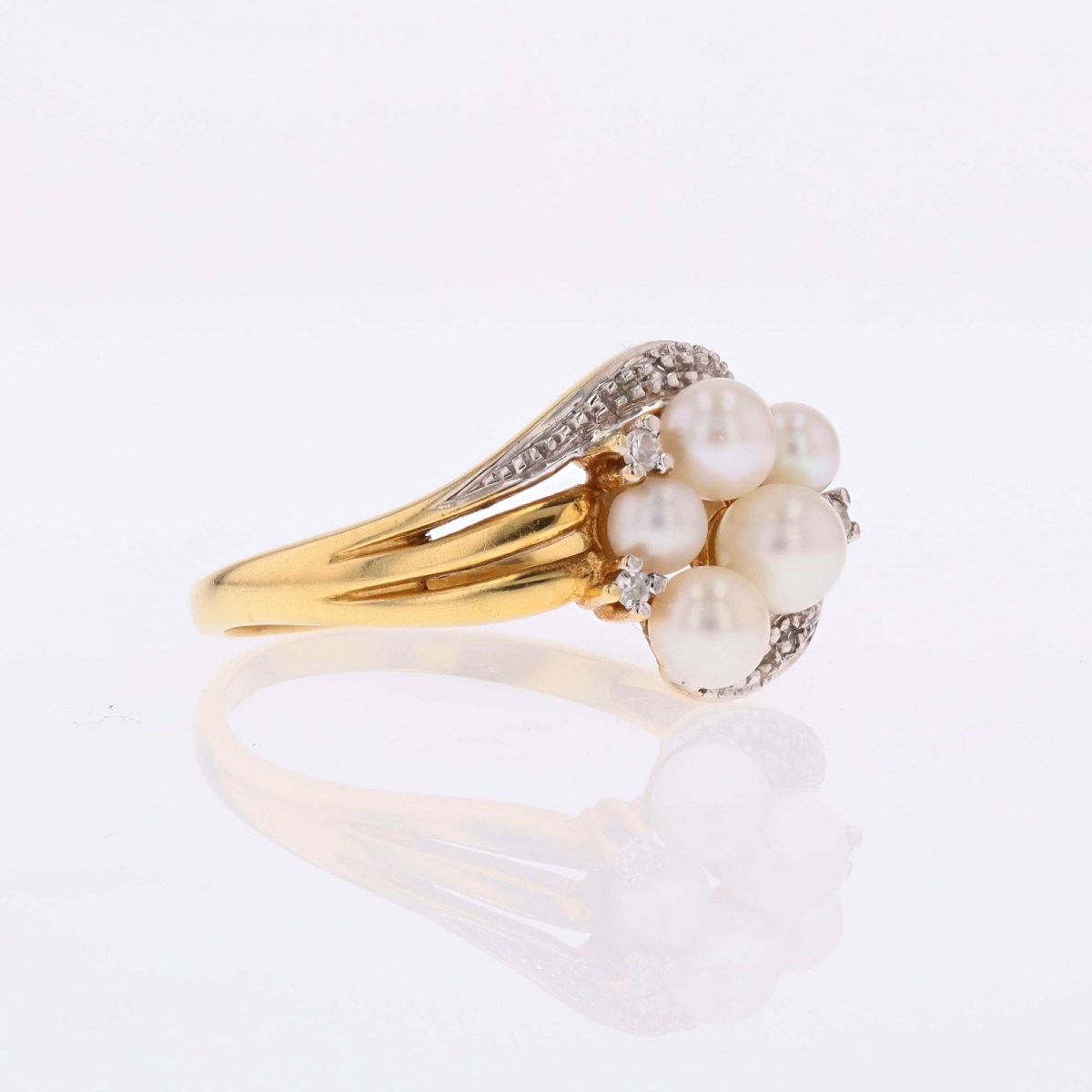 Two Gold Diamonds And Cultured Pearls Ring-photo-1