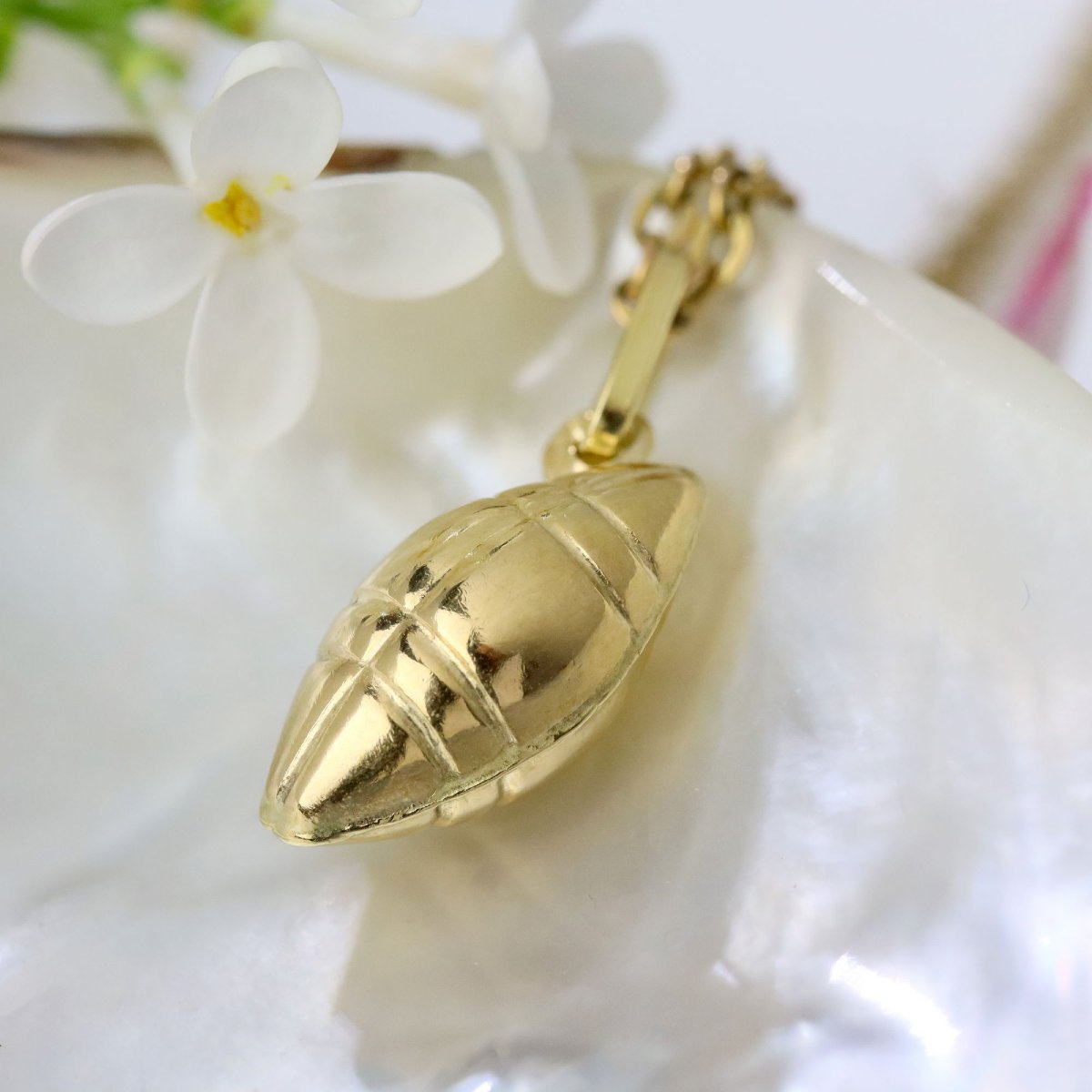 Yellow Gold Pendant American Soccer-photo-3
