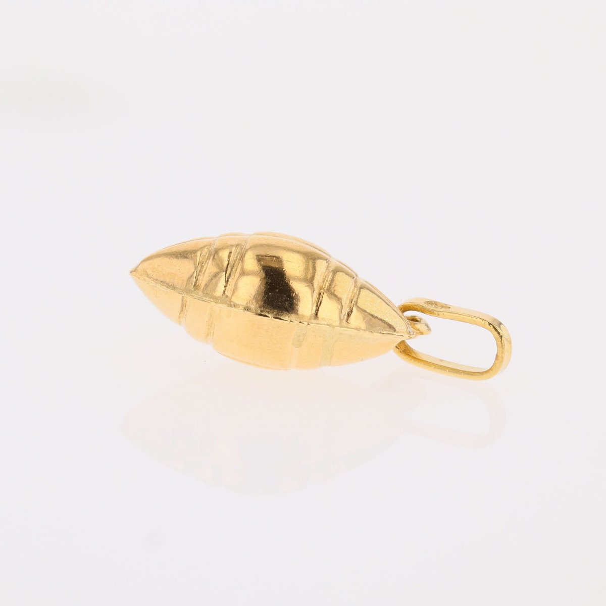 Yellow Gold Pendant American Soccer-photo-3