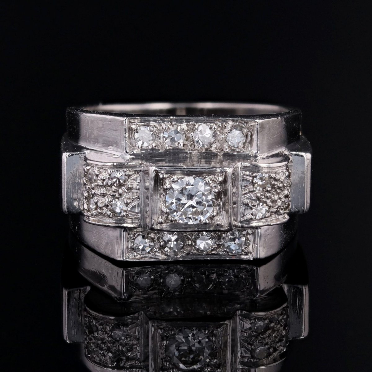 Art Deco Platinum Diamond Ring-photo-1