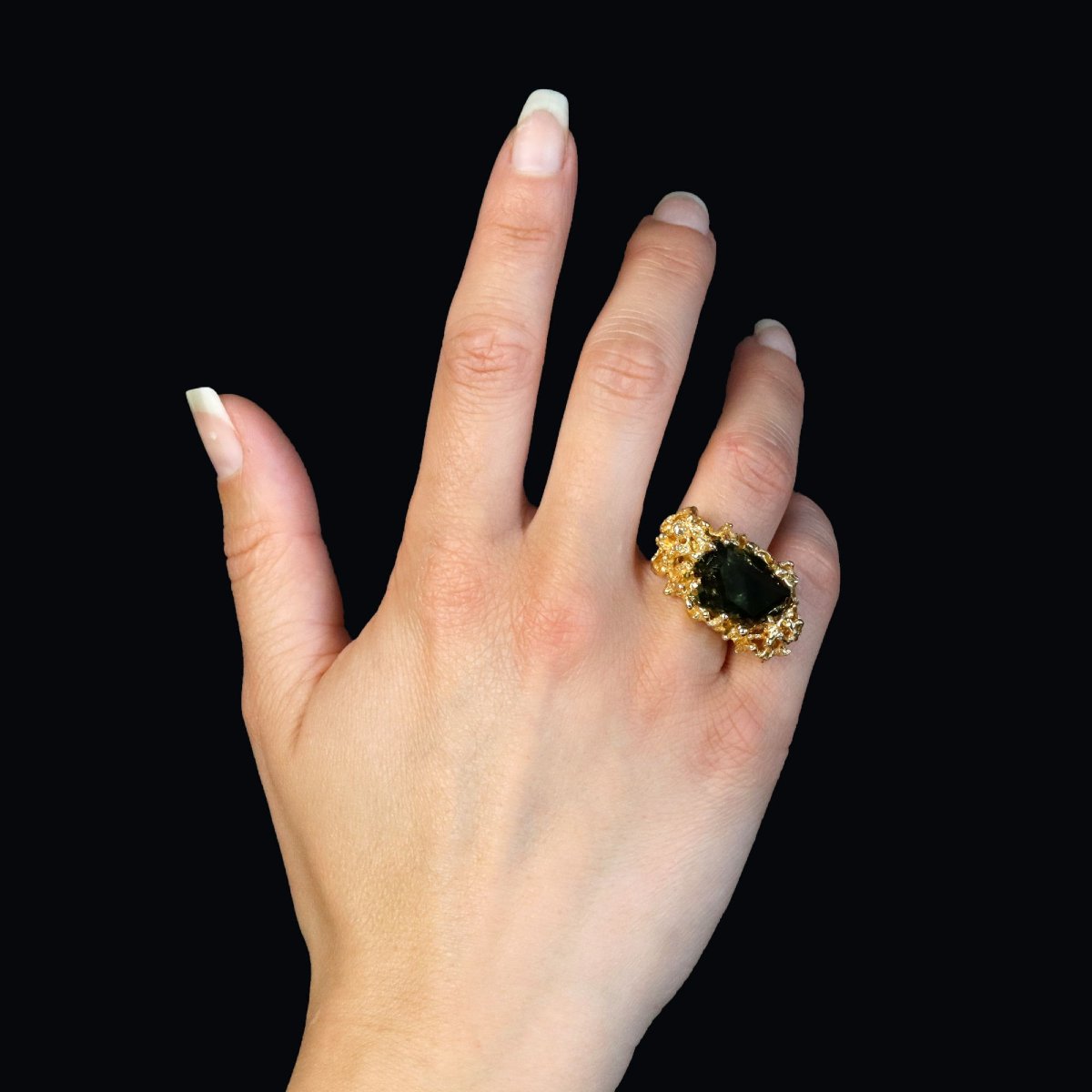 Rough Tourmaline And Textured Gold Ring-photo-4