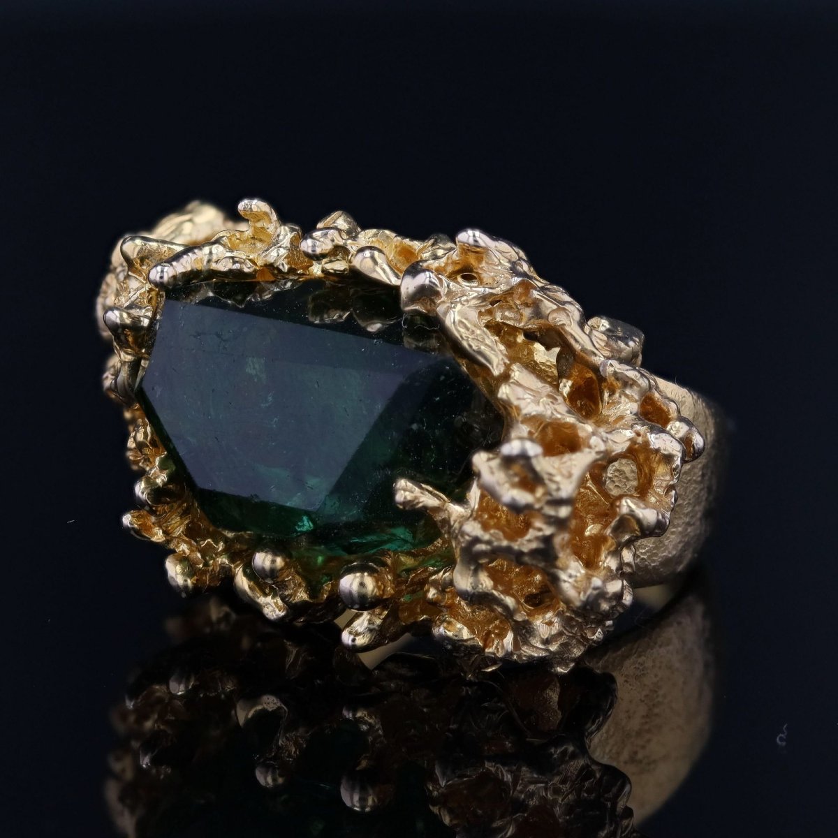 Rough Tourmaline And Textured Gold Ring-photo-3