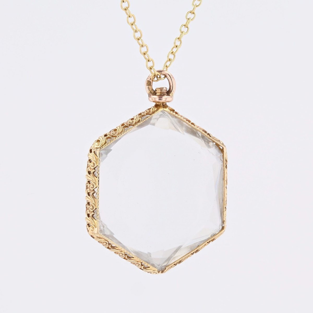 Hexagonal Chased Yellow Gold Glass Pendant-photo-1
