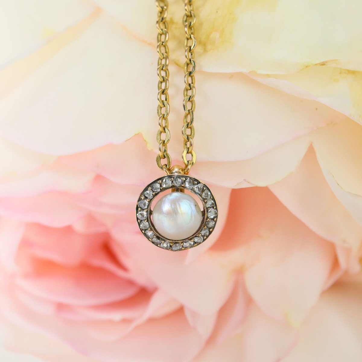 Pendentif ancien rond perle fine diamants-photo-3