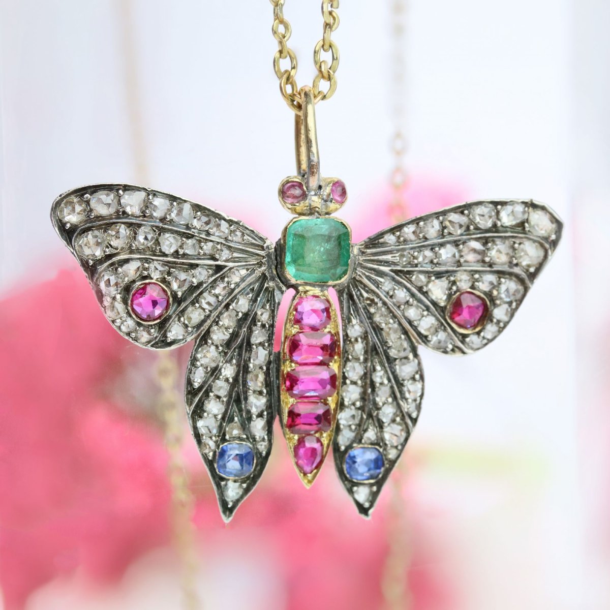 Pendentif papillon ancien diamants émeraude rubis saphirs-photo-6