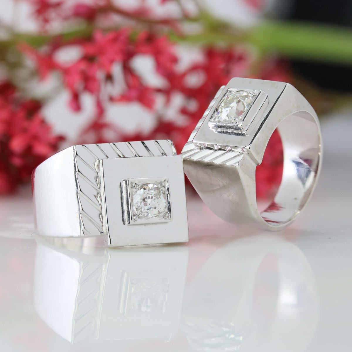 Vintage Platinum Diamond Signet Ring-photo-3