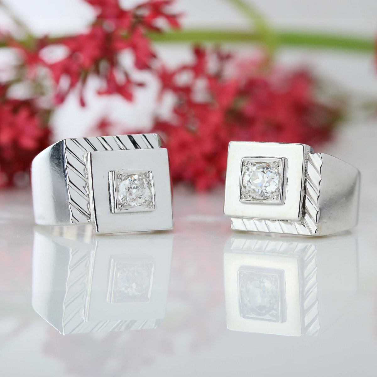 Vintage Platinum Diamond Signet Ring-photo-4