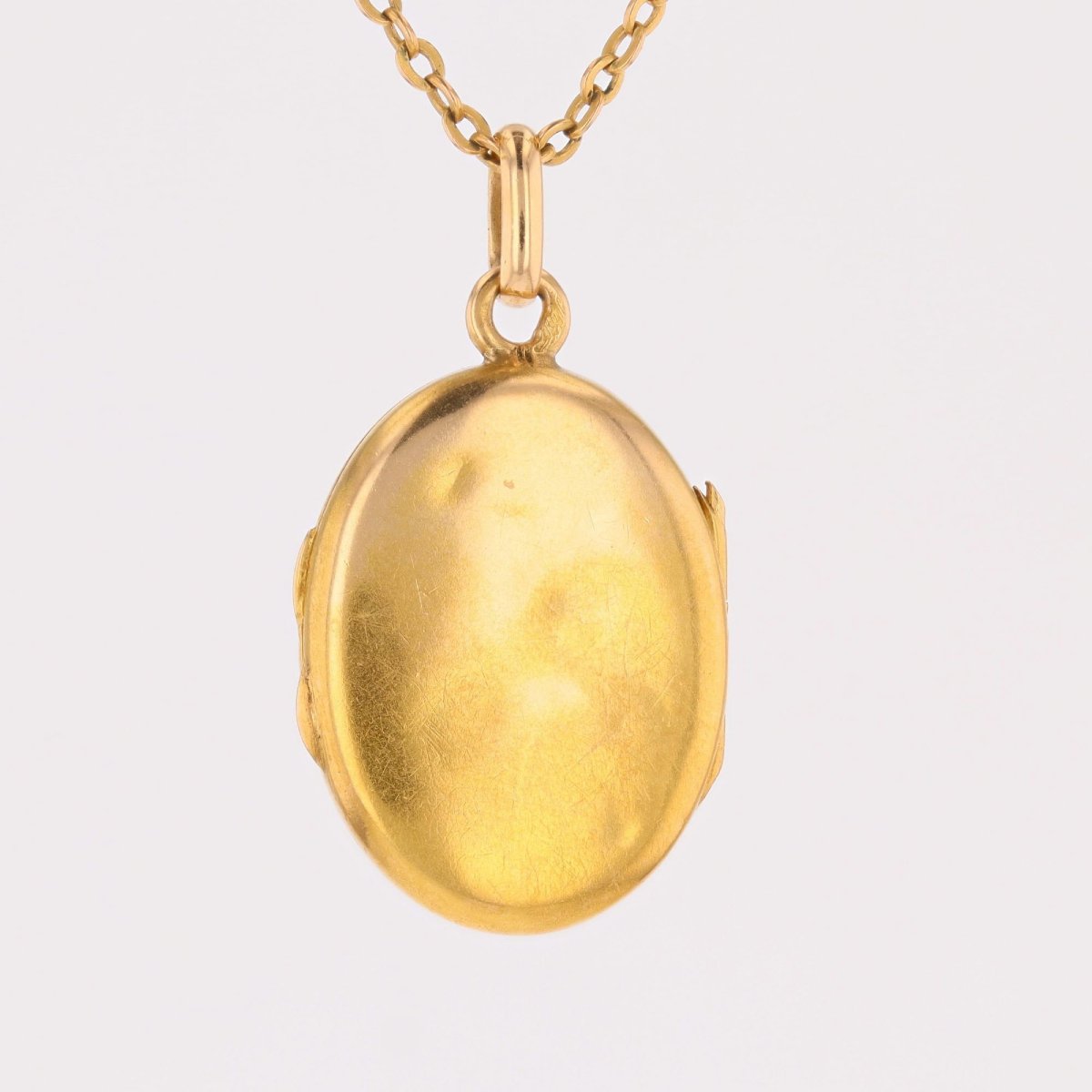 Médaillon ovale or jaune perle fine-photo-6