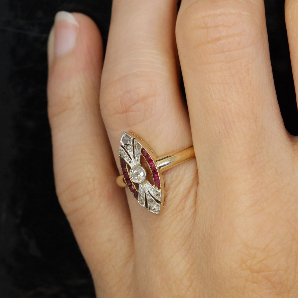 Bague art déco navette diamants et rubis-photo-4