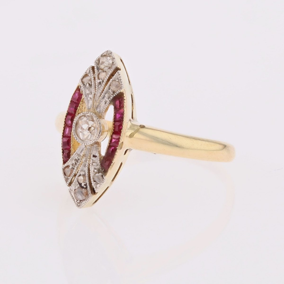Bague art déco navette diamants et rubis-photo-6